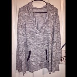 Livi Active Long Sleeve Hooded Tee sz 26/28